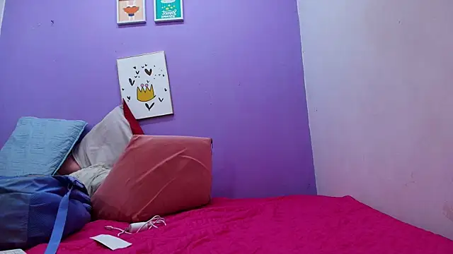 timkerbell  online show from 02/08/25, 07:16