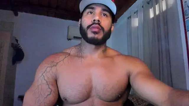 Snapshot of Artemis_Kazttman chatting on 11/09/25, 02:48 Artemis Kazttman online show from 11/09/25, 02:48