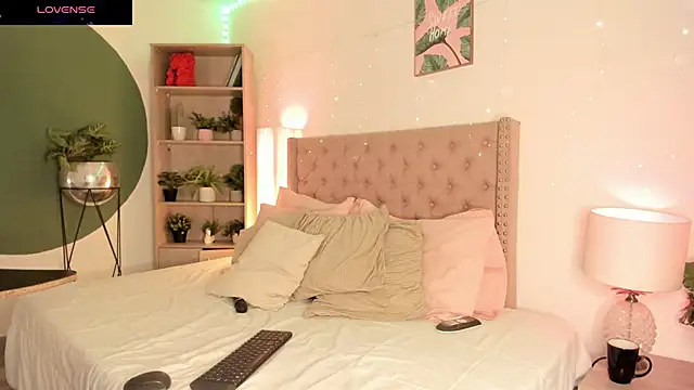 Snooky Clinton online show from 01/18/25, 07:48