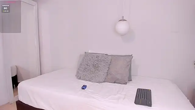 Snooky Clinton online show from 10/11/25, 09:02