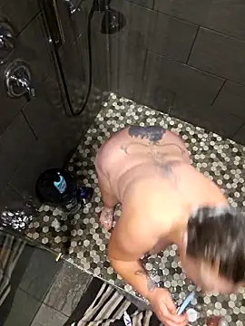 Snapshot of Kinkybeauty_freakybeast chatting on 12/03/25, 08:23 Kinkybeauty freakybeast online show from 12/03/25, 08:23