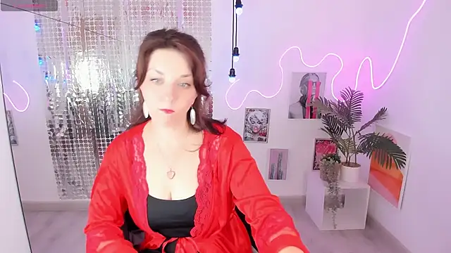 Snapshot of MargaretFatal chatting on 07/16/26, 05:46 MargaretFatal online show from 07/16/26, 05:46