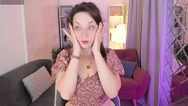Snapshot of MargaretFatal chatting on 07/20/26, 05:33 MargaretFatal online show from 07/20/26, 05:33