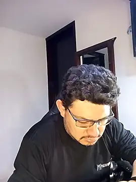 Snapshot of Javibell93 chatting on 03/06/26, 02:41 Javibell93 online show from 03/06/26, 02:41