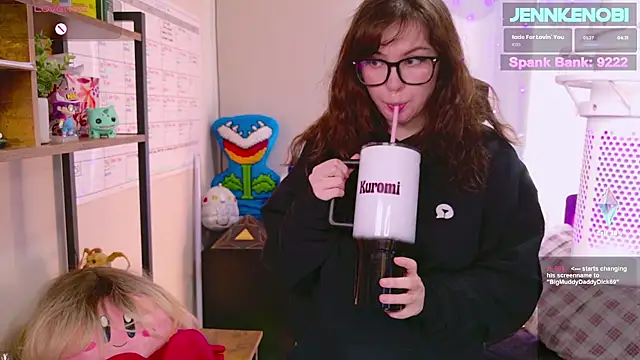 JennKenobi online show from 03/18/25, 06:37