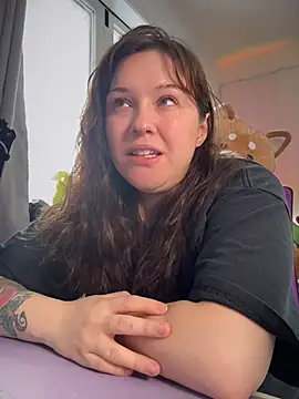 Snapshot of JennKenobi chatting on 02/25/26, 02:59 JennKenobi online show from 02/25/26, 02:59