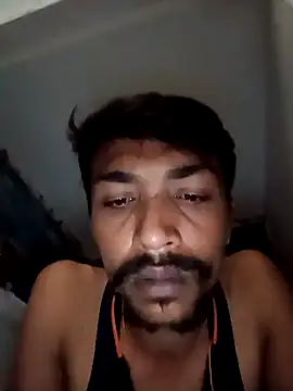 Snapshot of PrabV0319 chatting on 11/16/25, 06:19 PrabV0319 online show from 11/16/25, 06:19