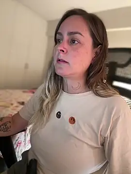 misslulipop online show from 03/07/25, 10:32