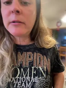 misslulipop online show from 03/08/25, 11:28