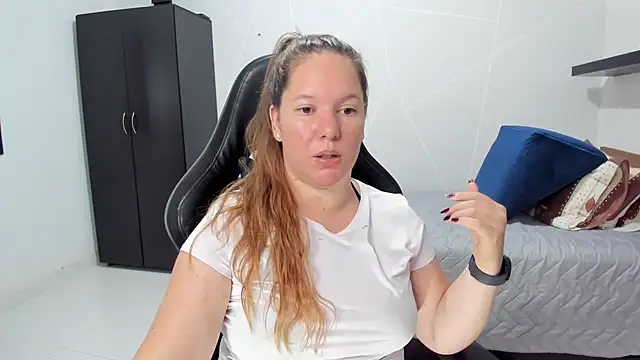 tamy shine87 online show from 10/10/25, 12:20