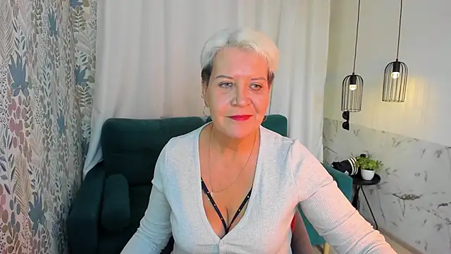 Snapshot of KathySunn chatting on 03/27/26, 01:22 KathySunn online show from 03/27/26, 01:22