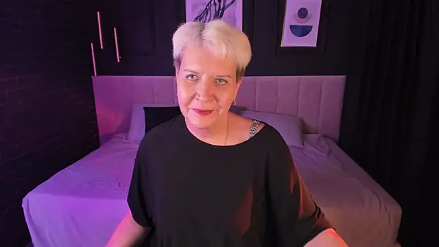 Snapshot of KathySunn chatting on 03/28/26, 01:22 KathySunn online show from 03/28/26, 01:22