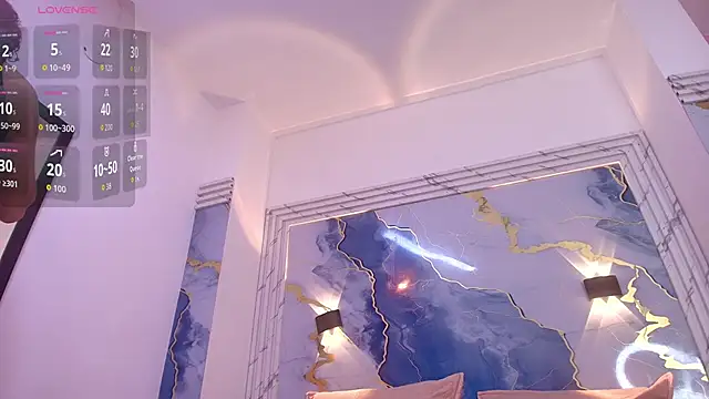 lorrayne  online show from 10/18/25, 12:17