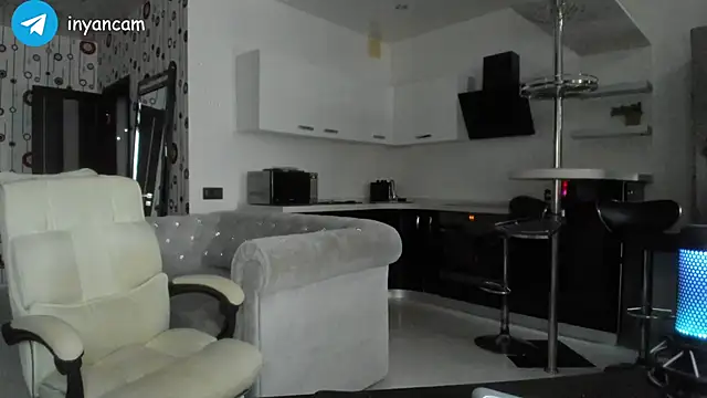  in yan online show from 12/22/24, 04:06