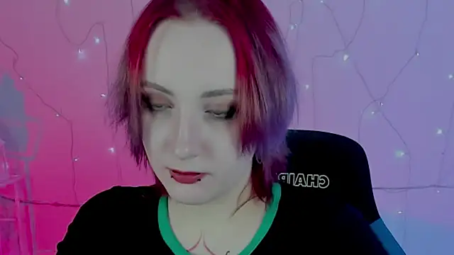 AsheLucker online show from 12/08/24, 08:04