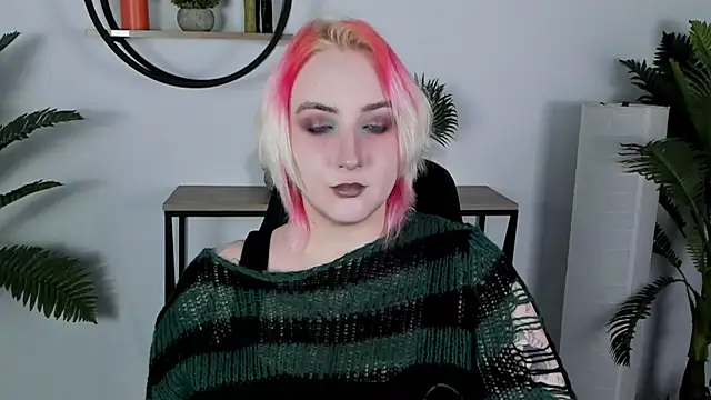 AsheLucker online show from 01/29/25, 08:14