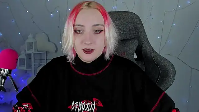 AsheLucker online show from 02/02/25, 02:48