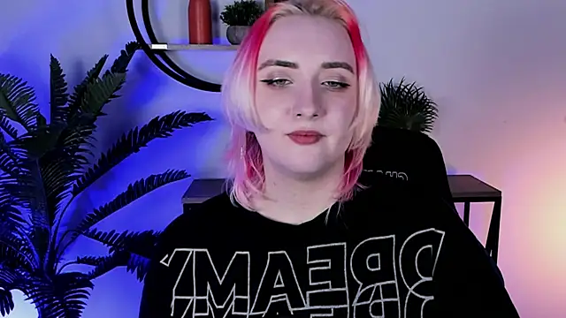 AsheLucker online show from 02/09/25, 08:45