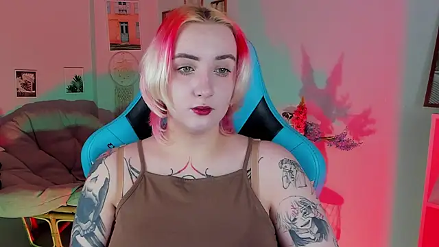 AsheLucker online show from 02/22/25, 02:06