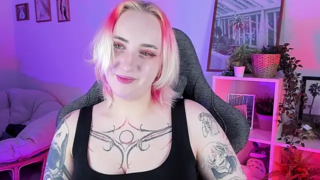 AsheLucker online show from 03/02/25, 02:08