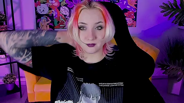 AsheLucker online show from 03/07/25, 05:40