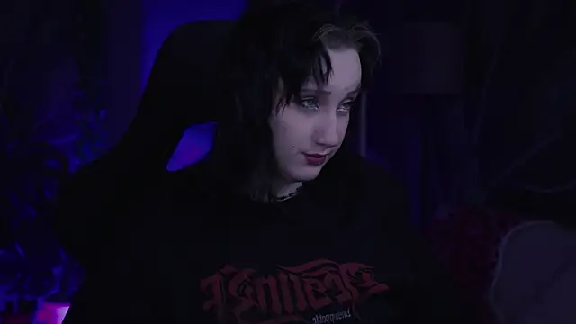 AsheLucker online show from 02/11/26, 11:32