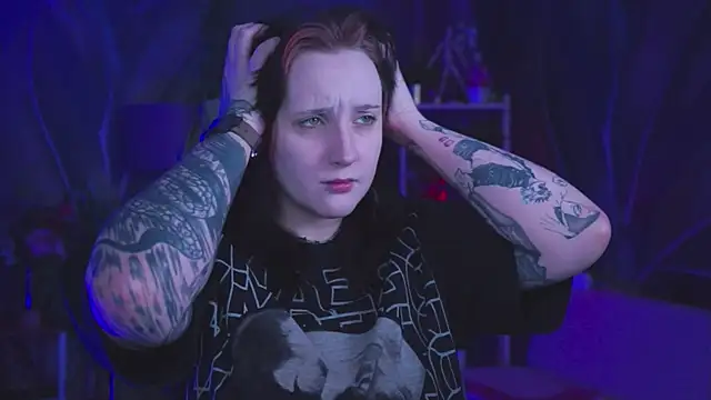 Snapshot of AsheLucker chatting on 03/17/26, 01:10 AsheLucker online show from 03/17/26, 01:10