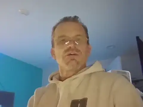 Snapshot of OGaddix269 chatting on 02/20/25, 02:40 OGaddix269 online show from 02/20/25, 02:40