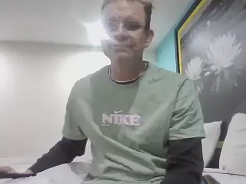 Snapshot of OGaddix269 chatting on 02/27/25, 03:48 OGaddix269 online show from 02/27/25, 03:48