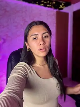 Snapshot of Ambar_pe_ chatting on 04/11/26, 01:21 Ambar pe online show from 04/11/26, 01:21