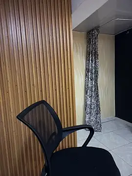 Snapshot of Ambar_pe_ chatting on 04/23/26, 08:22 Ambar pe online show from 04/23/26, 08:22