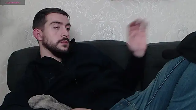 Snapshot of Dylan_Best chatting on 01/11/25, 05:41 Dylan Best online show from 01/11/25, 05:41