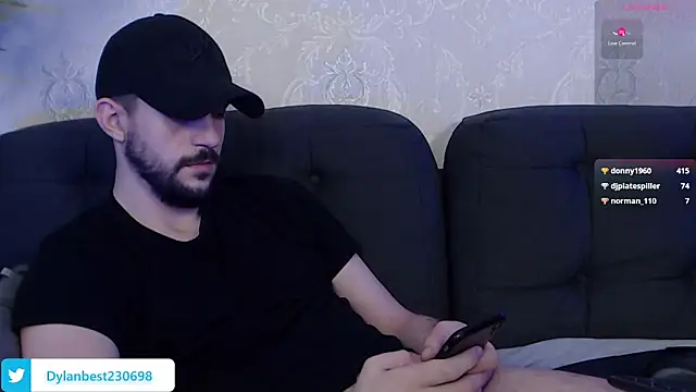 Snapshot of Dylan_Best chatting on 02/16/25, 12:54 Dylan Best online show from 02/16/25, 12:54