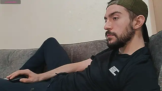 Snapshot of Dylan_Best chatting on 09/27/25, 11:59 Dylan Best online show from 09/27/25, 11:59