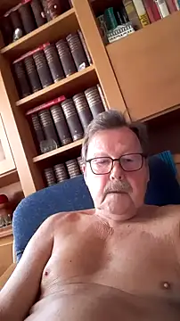 Snapshot of Einhorn527 chatting on 10/23/25, 09:08 Einhorn527 online show from 10/23/25, 09:08