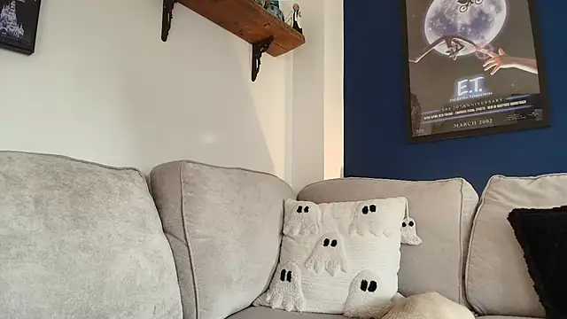 short sweetpea online show from 10/09/25, 08:34