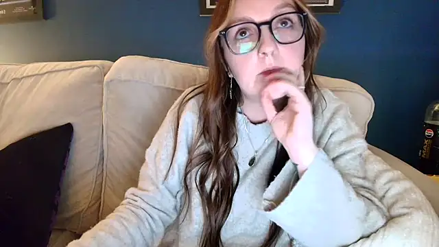 Snapshot of short_sweetpea chatting on 12/22/25, 09:56 short sweetpea online show from 12/22/25, 09:56