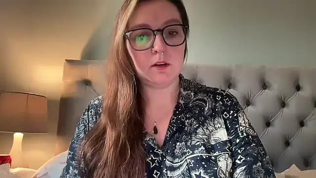 Snapshot of short_sweetpea chatting on 01/16/26, 09:46 short sweetpea online show from 01/16/26, 09:46