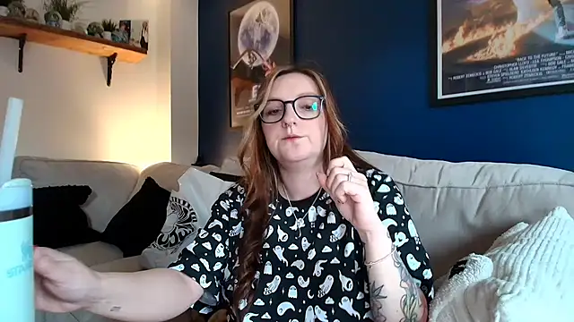 Snapshot of short_sweetpea chatting on 02/02/26, 03:11 short sweetpea online show from 02/02/26, 03:11