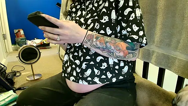 Snapshot of short_sweetpea chatting on 02/11/26, 10:53 short sweetpea online show from 02/11/26, 10:53