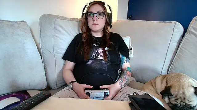 Snapshot of short_sweetpea chatting on 03/03/26, 04:13 short sweetpea online show from 03/03/26, 04:13