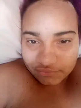 Hilarybunnyy online show from 12/22/24, 07:42