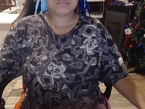 Hilarybunnyy online show from 11/15/25, 11:18