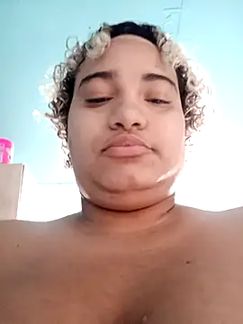 Hilarybunnyy online show from 02/02/26, 07:23