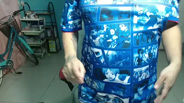 Hilarybunnyy online show from 06/24/26, 11:59