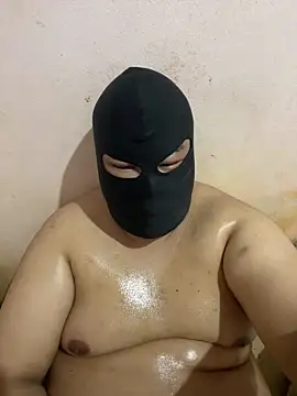 ilovepoochai online show from 02/03/26, 07:08