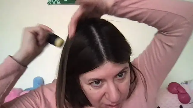 HYPHYtype online show from 11/25/25, 09:15