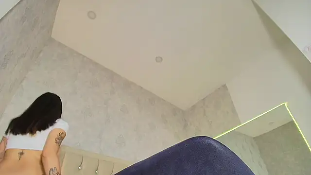 Snapshot of nini_love01 chatting on 03/10/25, 03:56 nini love01 online show from 03/10/25, 03:56