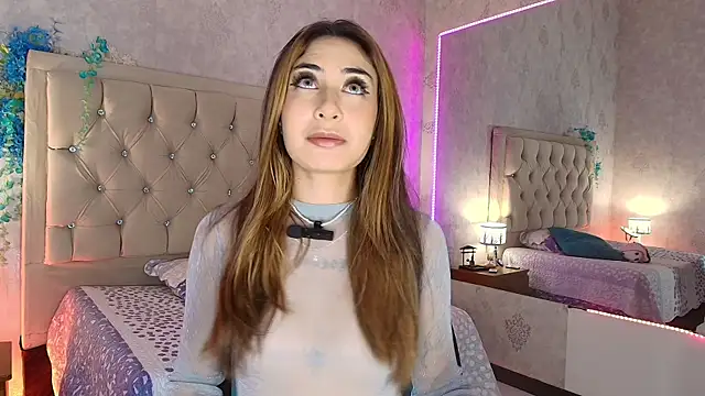 Snapshot of nini_love01 chatting on 09/28/25, 03:56 nini love01 online show from 09/28/25, 03:56