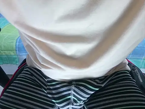 TeddyGominola  online show from 02/08/25, 10:08